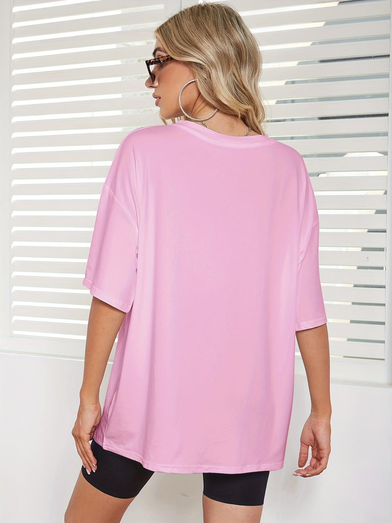 T-Shirt Oversize Femme à Imprimé Lettres – Col Rond, Manches Courtes & Style Streetwear Casual | Confort & Tendance - L’ÂME URBAINE LIFESTYLE